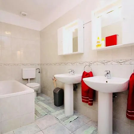 Apartman Matteo Apartment *